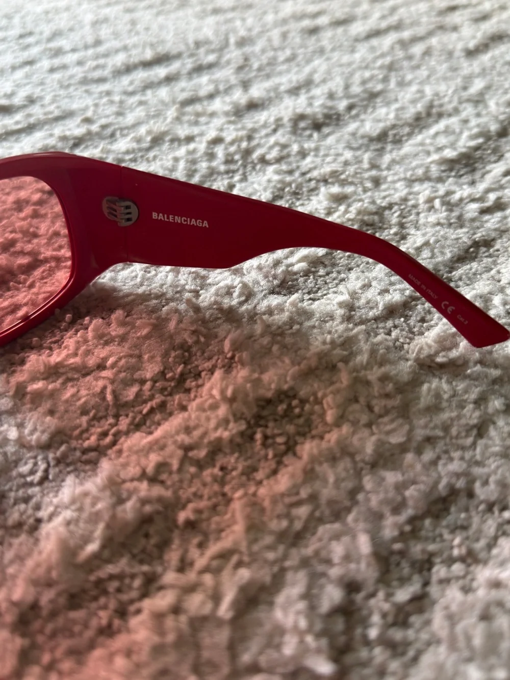 Balenciaga Unisex Sunglasses - Picture 4 of 7